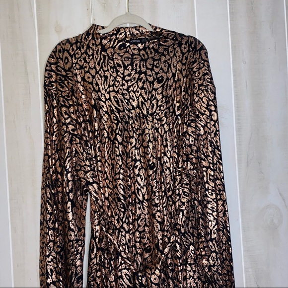 BOOHOOxLeopard Sequin Shift - Picture 4 of 5